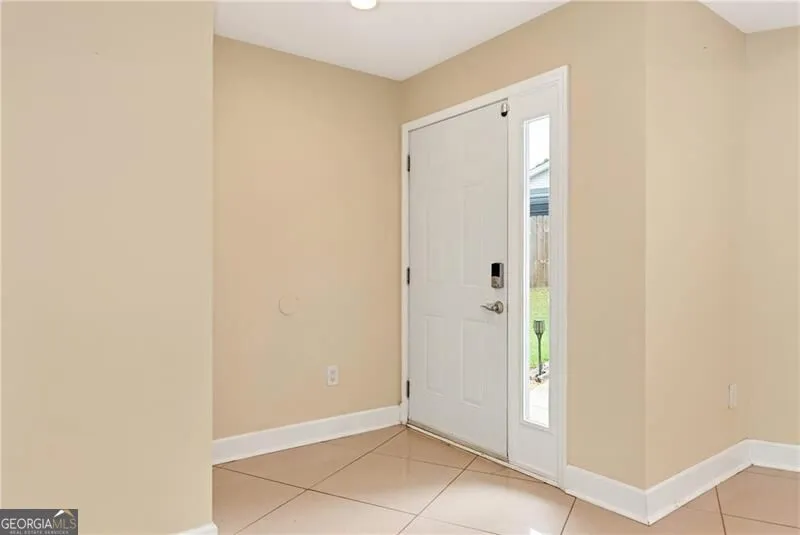 5640 Raintree TRCE Oakwood, GA 30566