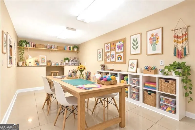 5640 Raintree TRCE Oakwood, GA 30566