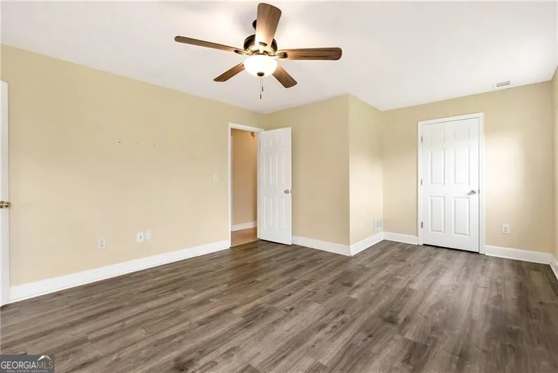 5640 Raintree TRCE Oakwood, GA 30566