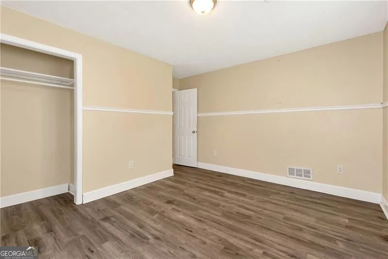 5640 Raintree TRCE Oakwood, GA 30566