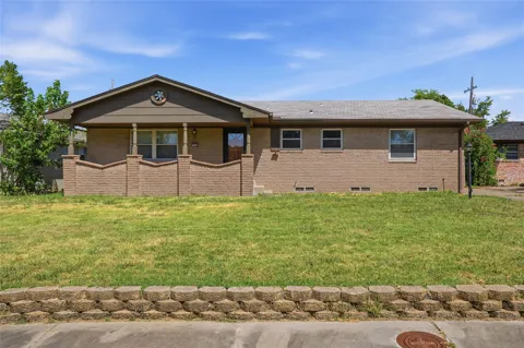 11029 E 26th Place