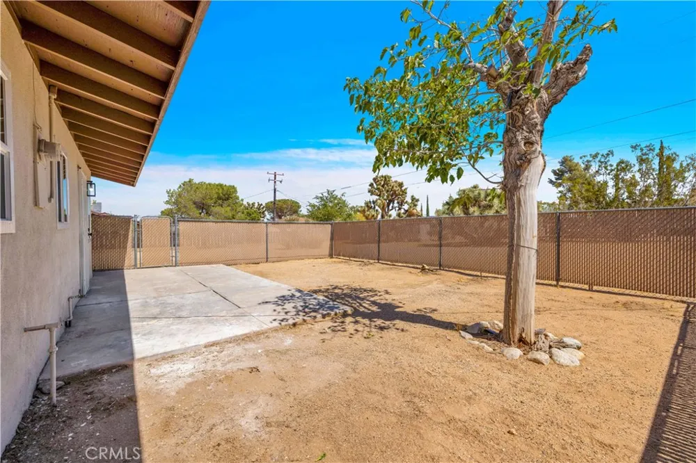 7623 Frontera Avenue Yucca Valley, CA 92284