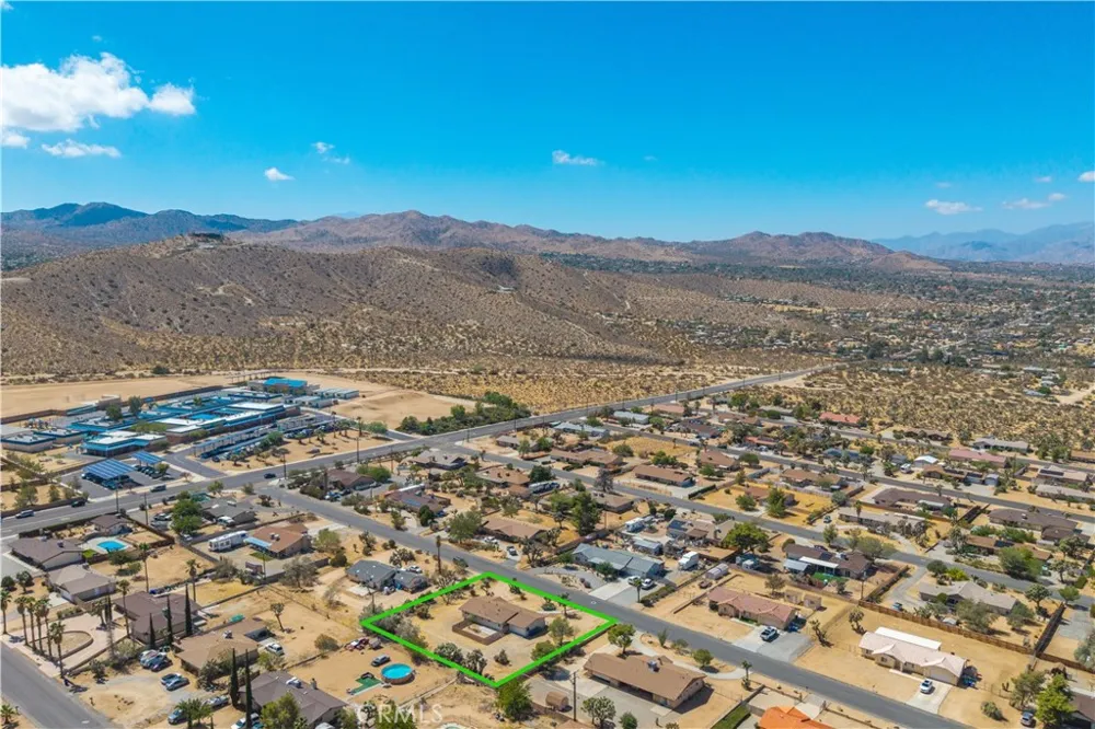 7623 Frontera Avenue Yucca Valley, CA 92284