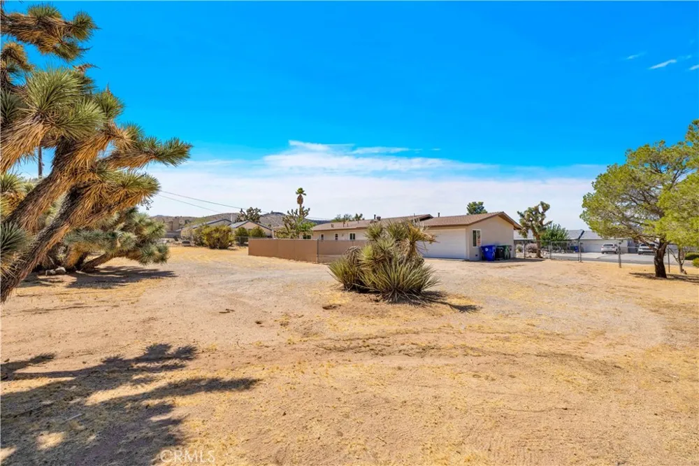 7623 Frontera Avenue Yucca Valley, CA 92284