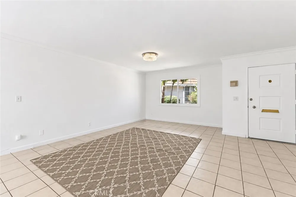 23455 El Reposa Aliso Viejo, CA 92656