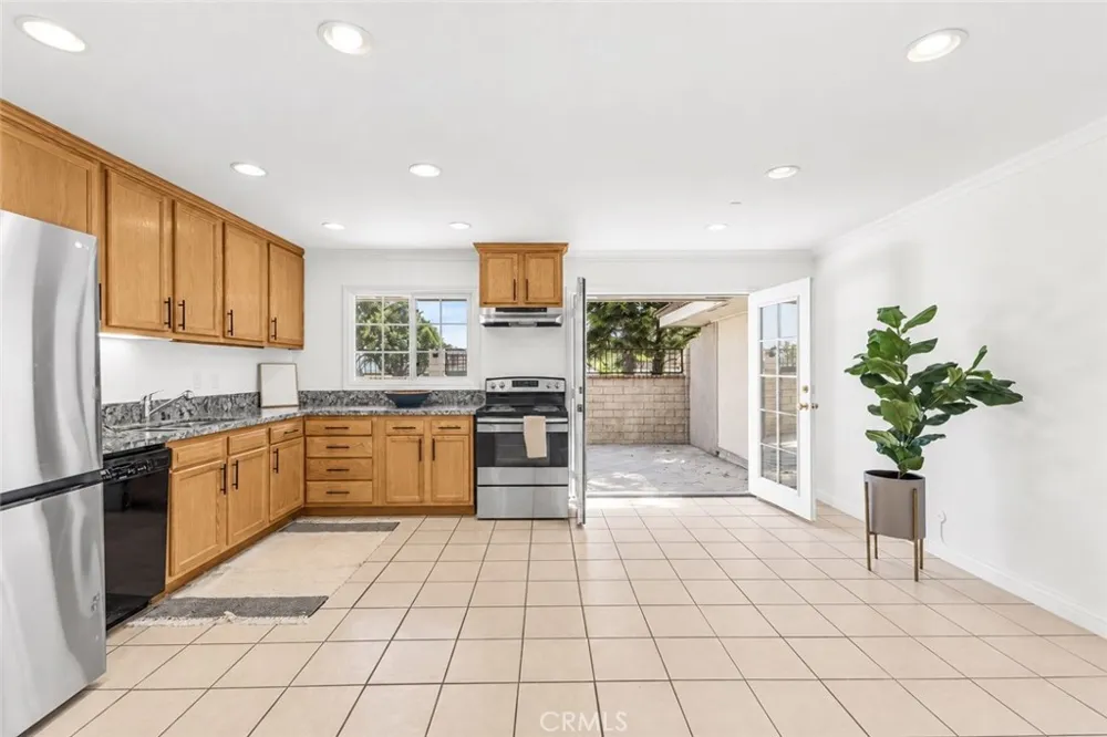 23455 El Reposa Aliso Viejo, CA 92656