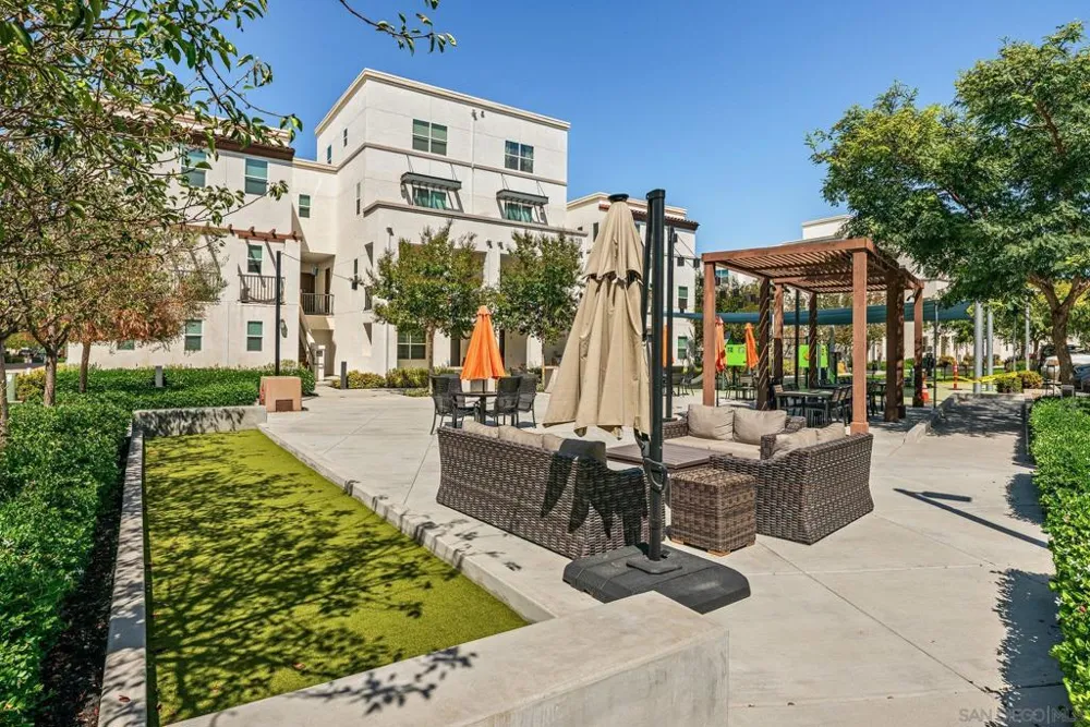 2045 Mindoro Ln #2 Chula Vista, CA 91915