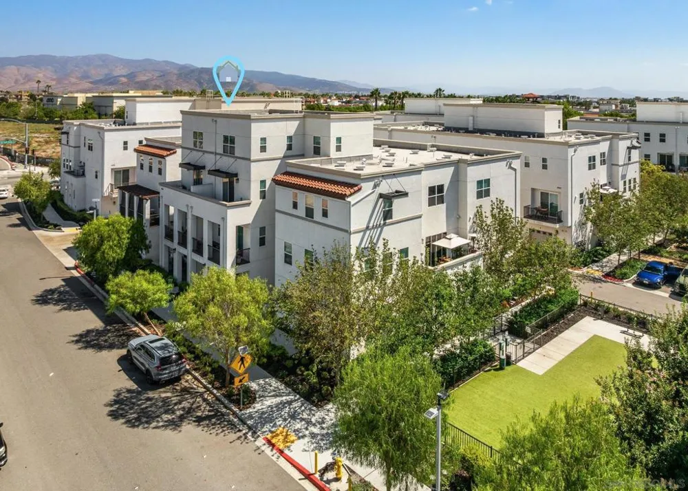 2045 Mindoro Ln #2 Chula Vista, CA 91915