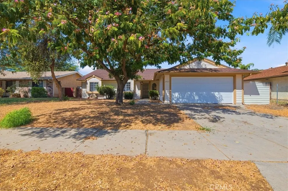 29831 Avenida De Fiesta Menifee, CA 92586