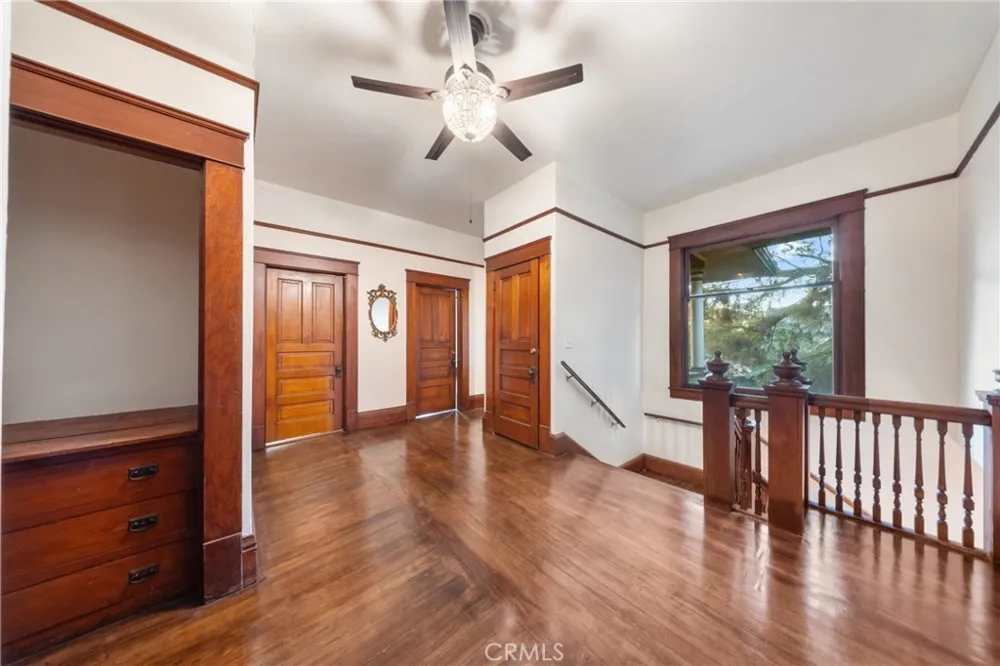 700 Irwin Hanford, CA 93230