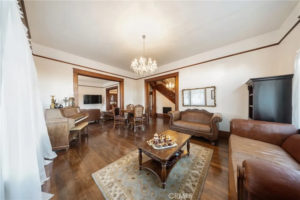 700 Irwin Hanford, CA 93230