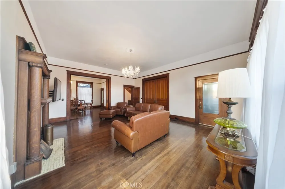 700 Irwin Hanford, CA 93230