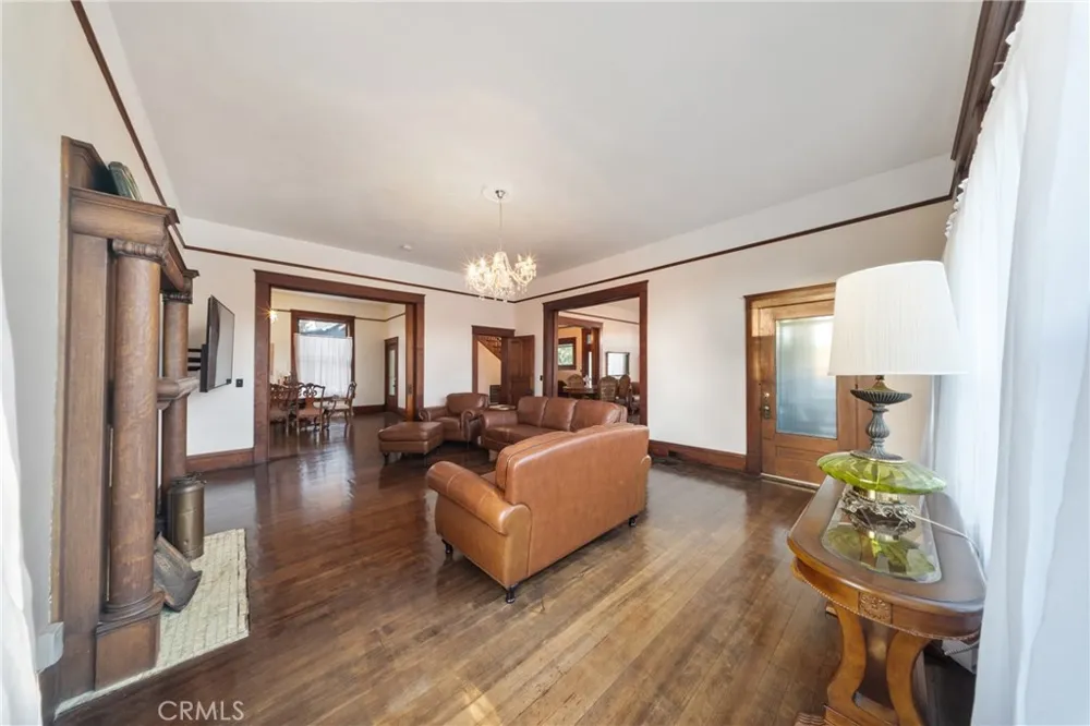 700 Irwin Hanford, CA 93230