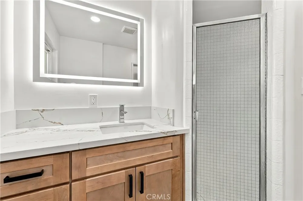 3970 Mt Vernon Riverside, CA 92507