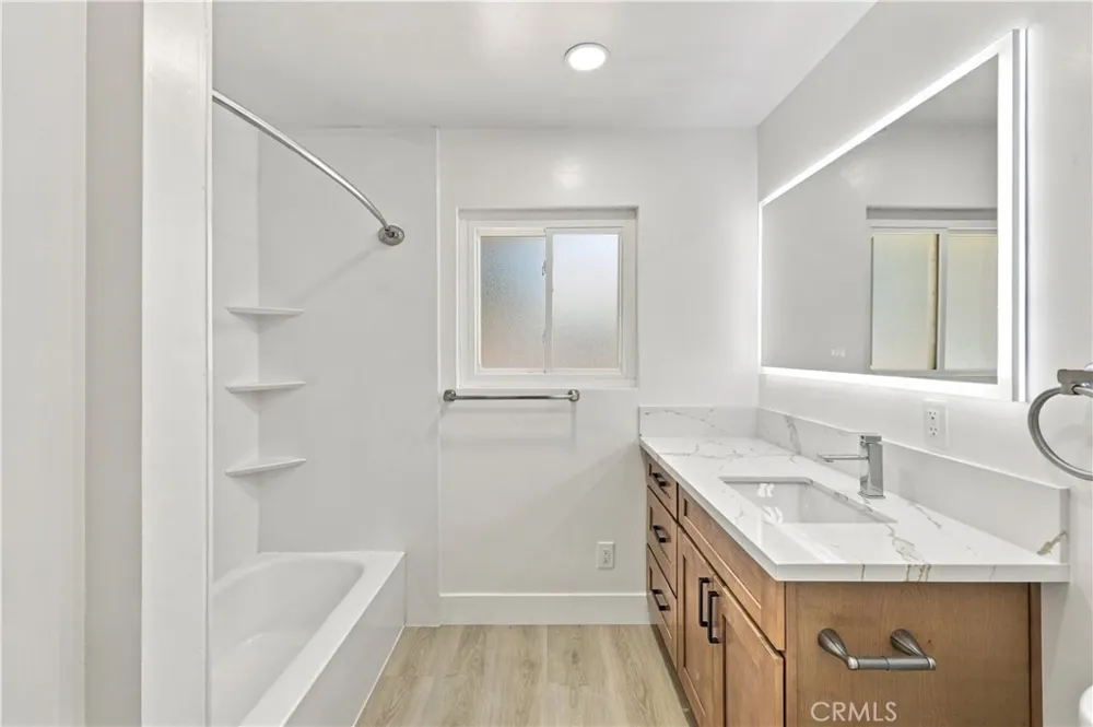 3970 Mt Vernon Riverside, CA 92507