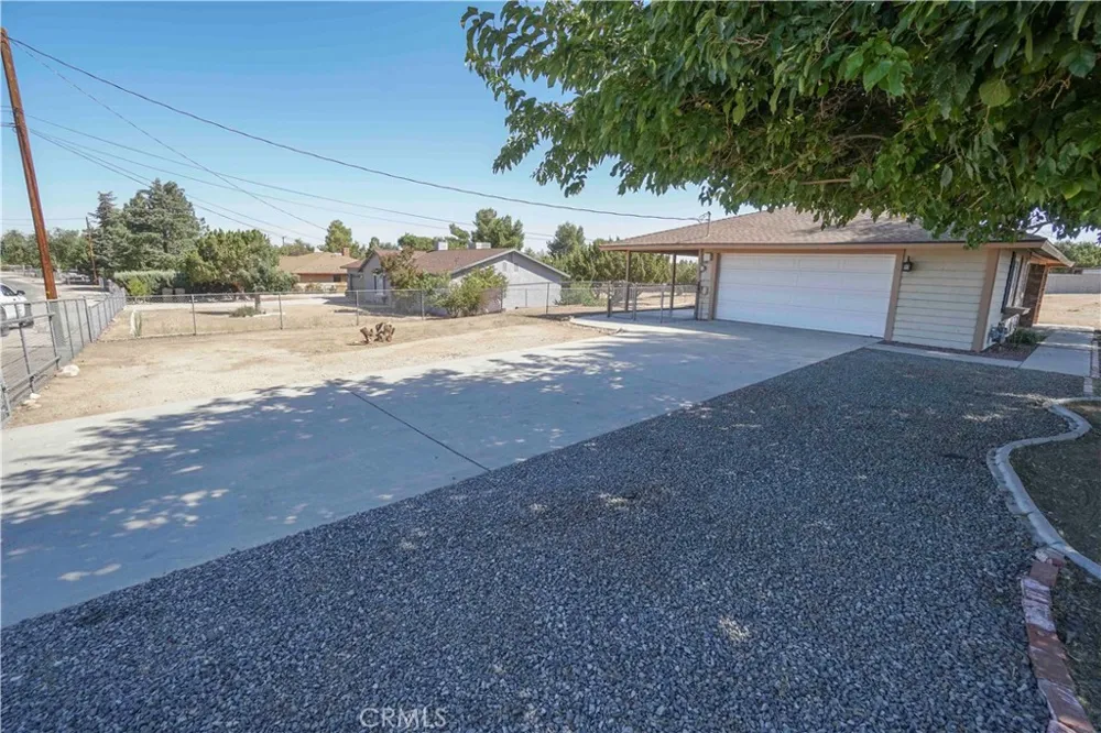17010 Ranchero Hesperia, CA 92345