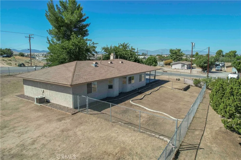 17010 Ranchero Hesperia, CA 92345
