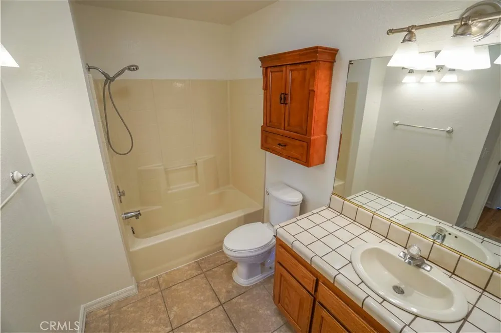 17010 Ranchero Hesperia, CA 92345