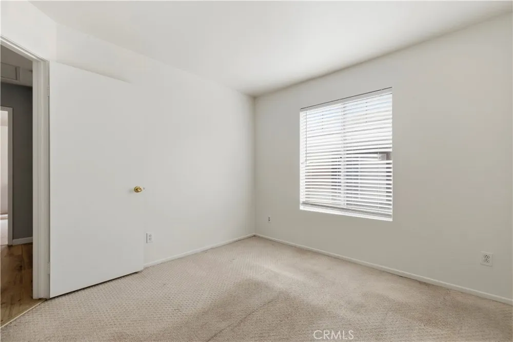 30341 Marigold Castaic, CA 91384