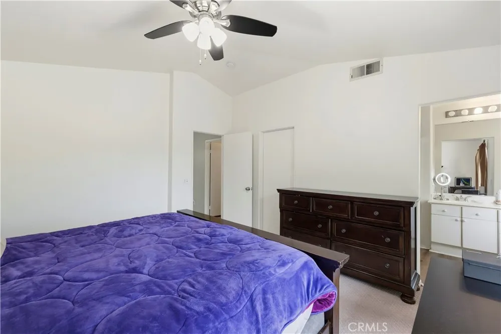 30341 Marigold Castaic, CA 91384