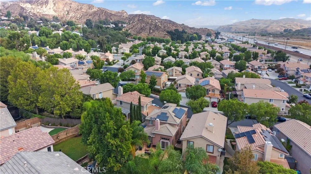 30341 Marigold Castaic, CA 91384