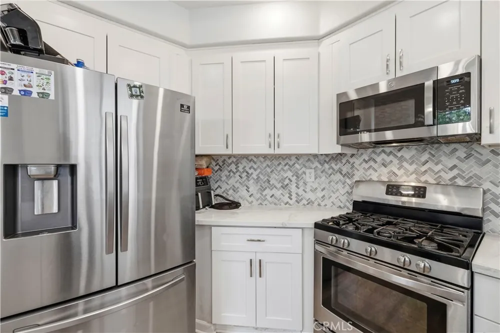 30341 Marigold Castaic, CA 91384