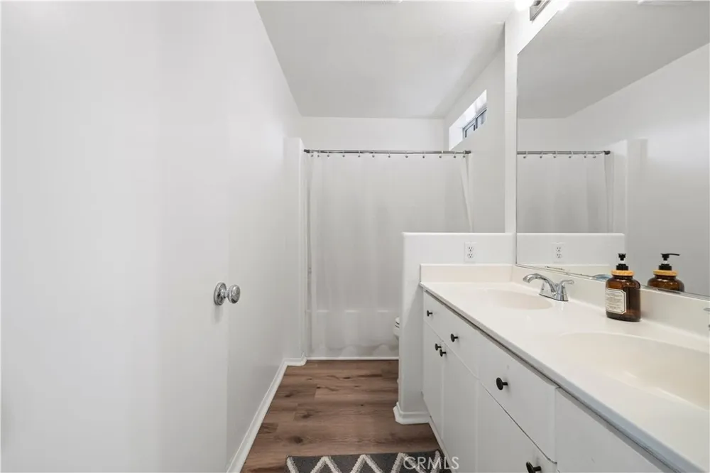 30341 Marigold Castaic, CA 91384
