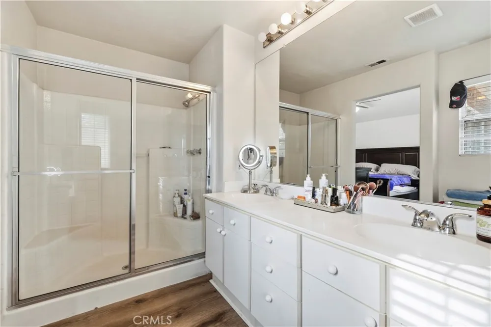 30341 Marigold Castaic, CA 91384