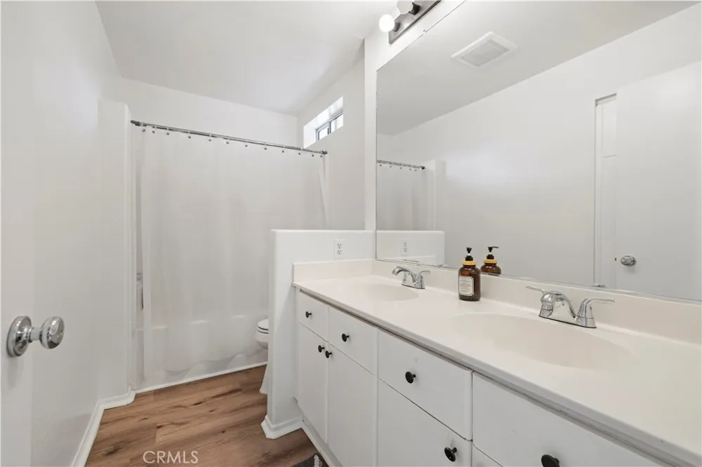 30341 Marigold Castaic, CA 91384