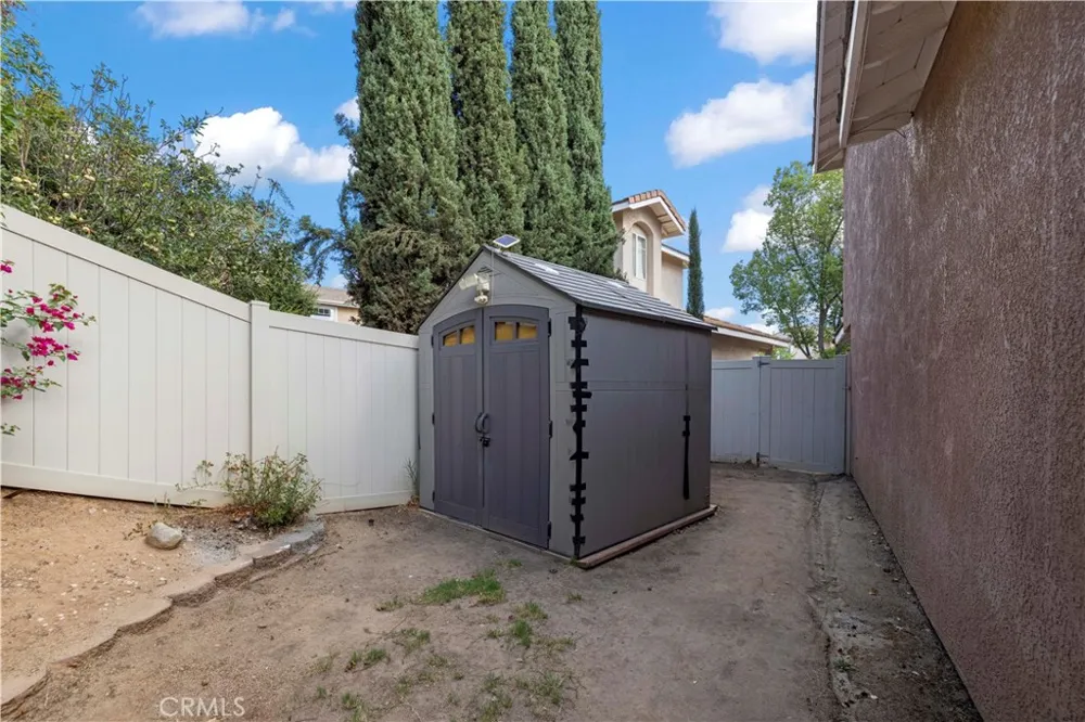 30341 Marigold Castaic, CA 91384