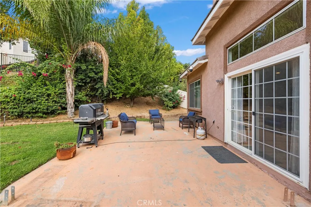 30341 Marigold Castaic, CA 91384