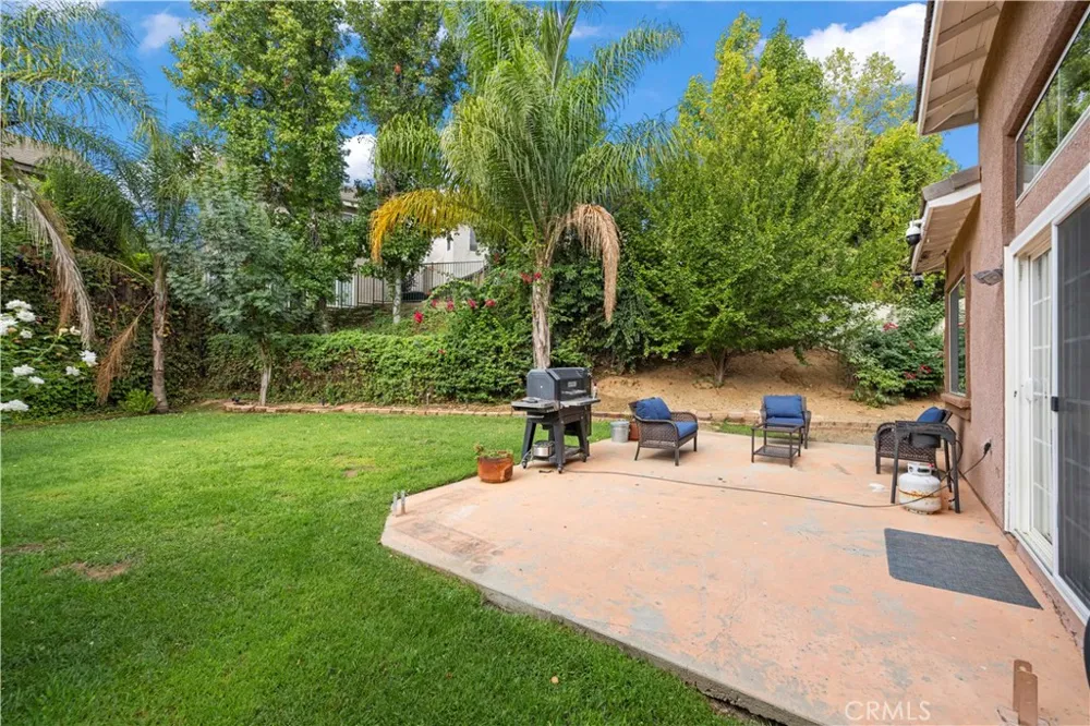 30341 Marigold Castaic, CA 91384