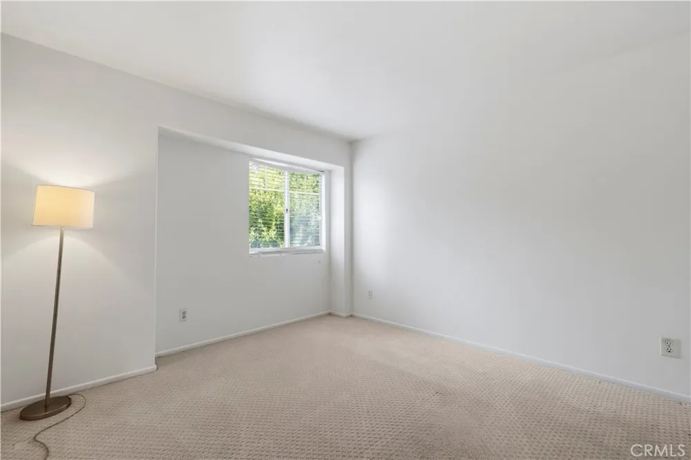 30341 Marigold Castaic, CA 91384