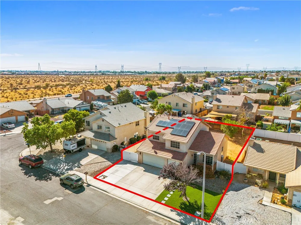 14449 Chamberlain Victorville, CA 92394