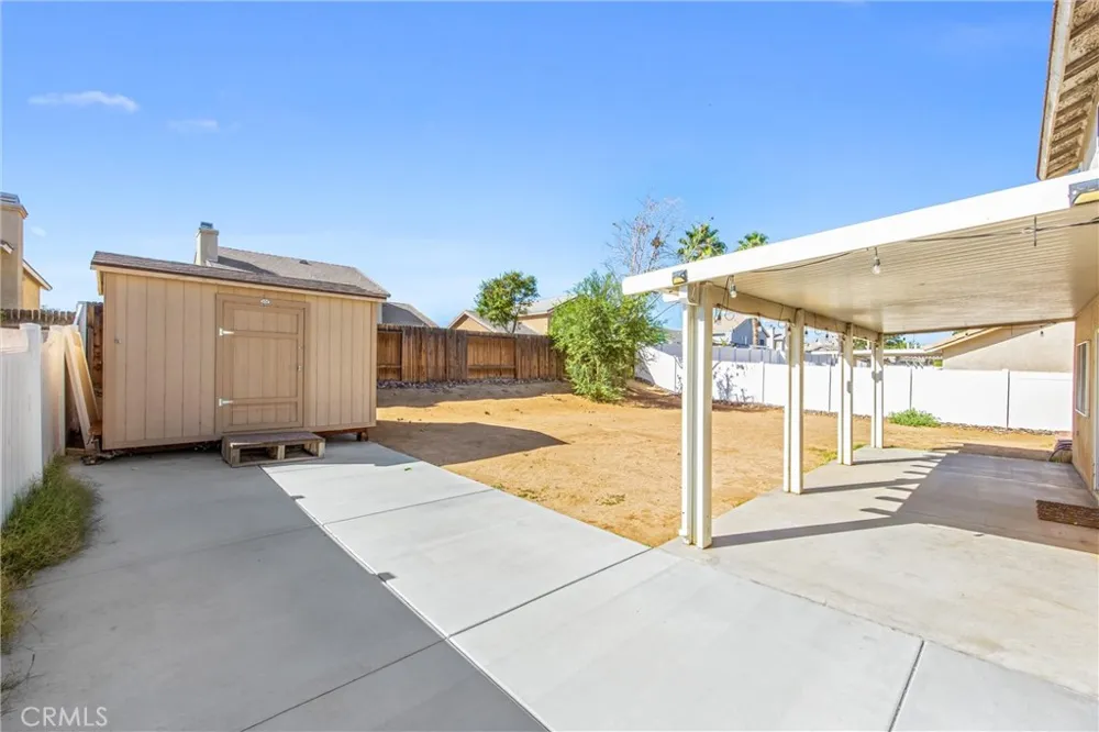14449 Chamberlain Victorville, CA 92394