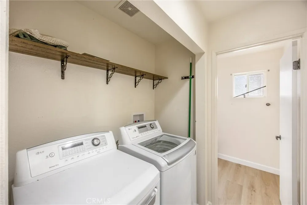 14449 Chamberlain Victorville, CA 92394