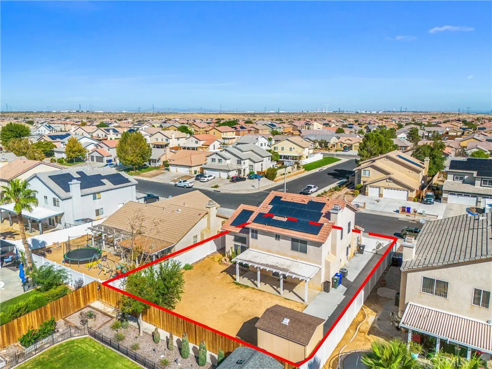 14449 Chamberlain Victorville, CA 92394