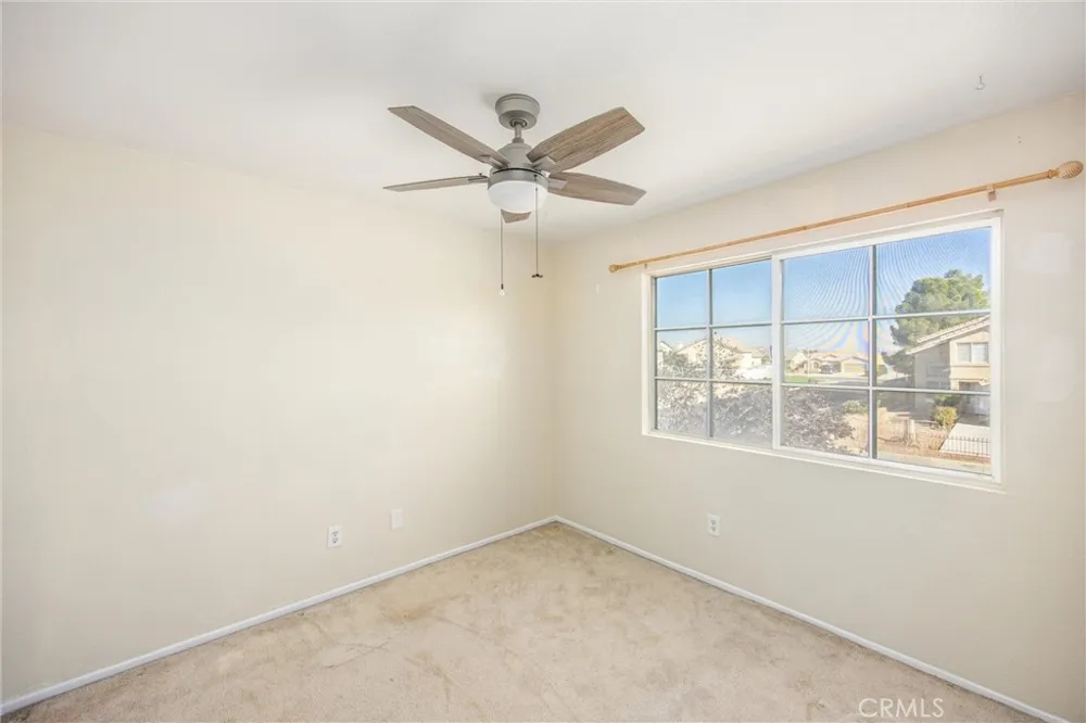 14449 Chamberlain Victorville, CA 92394