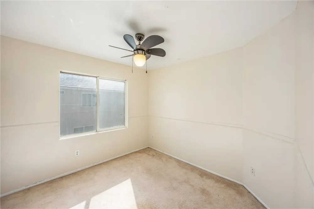 14449 Chamberlain Victorville, CA 92394