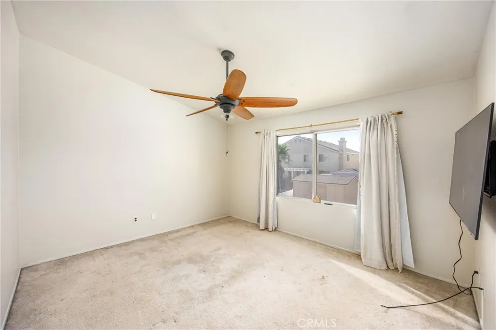 14449 Chamberlain Victorville, CA 92394