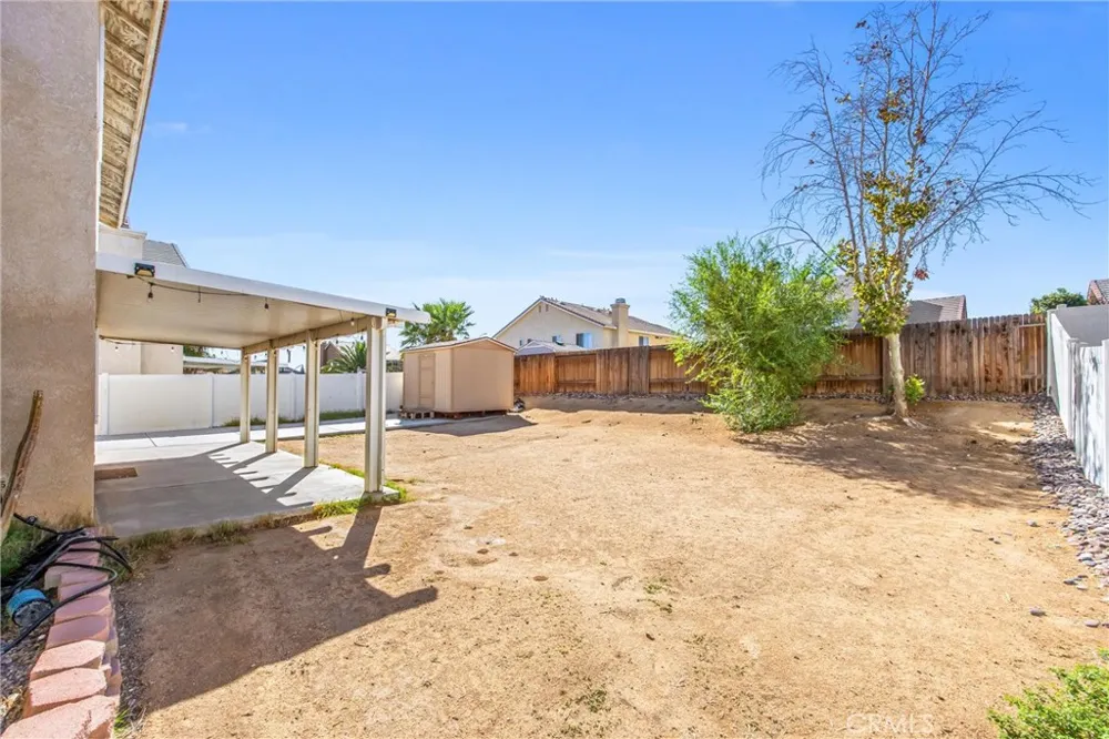 14449 Chamberlain Victorville, CA 92394