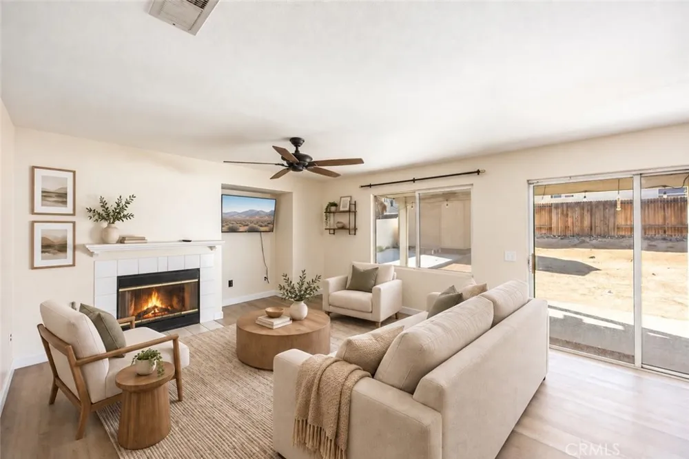 14449 Chamberlain Victorville, CA 92394