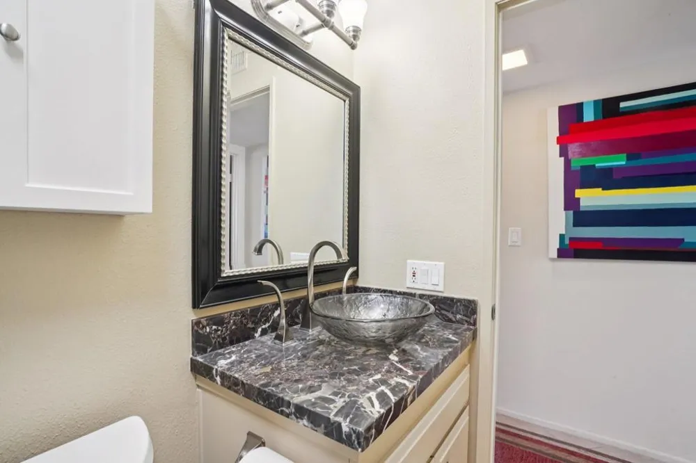 2201 Los Patos Drive Palm Springs, CA 92264