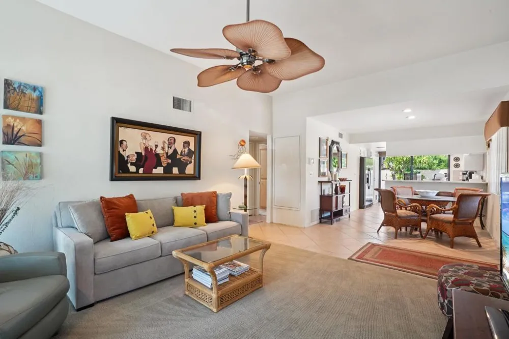 2201 Los Patos Drive Palm Springs, CA 92264
