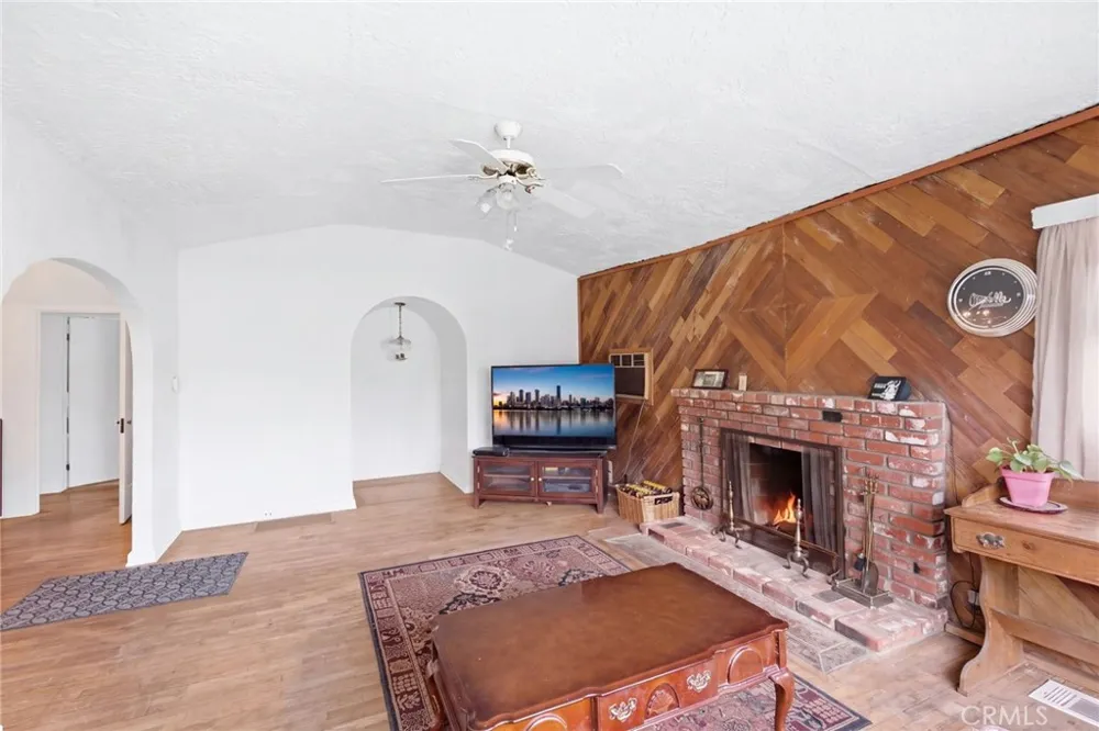 2022 Blenheim Riverside, CA 92507