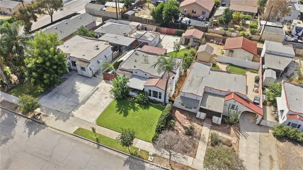 2022 Blenheim Riverside, CA 92507