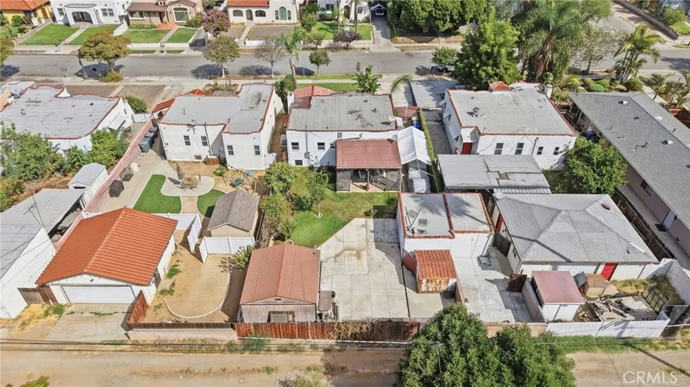 2022 Blenheim Riverside, CA 92507
