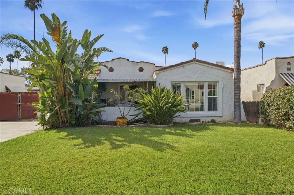 2022 Blenheim Riverside, CA 92507