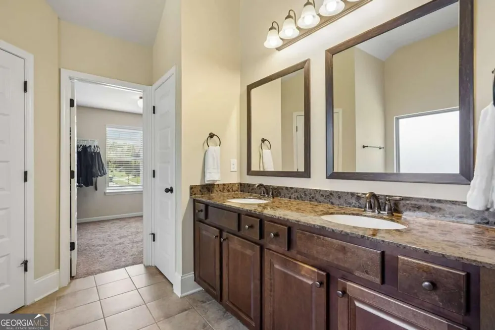 1893 Weatherby Way CT Dacula, GA 30019