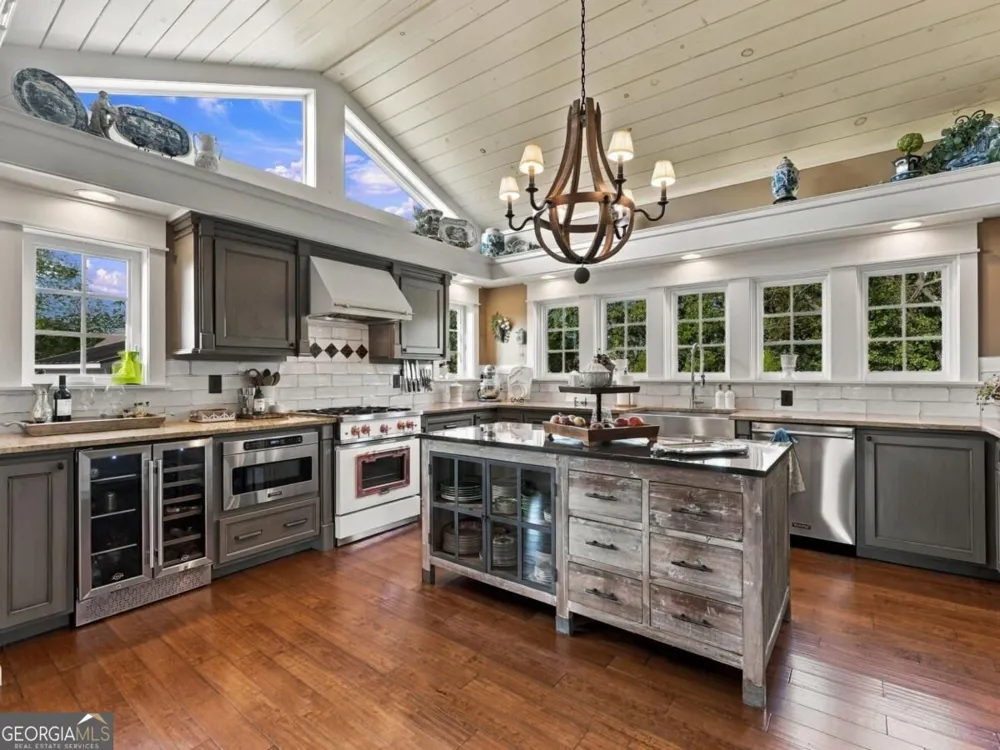 249 Bell Boy RUN Blairsville, GA 30512